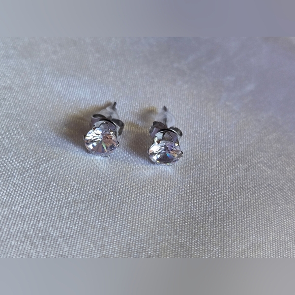 unbranded Jewelry - Silver Crystal Stud Earrings NWOT